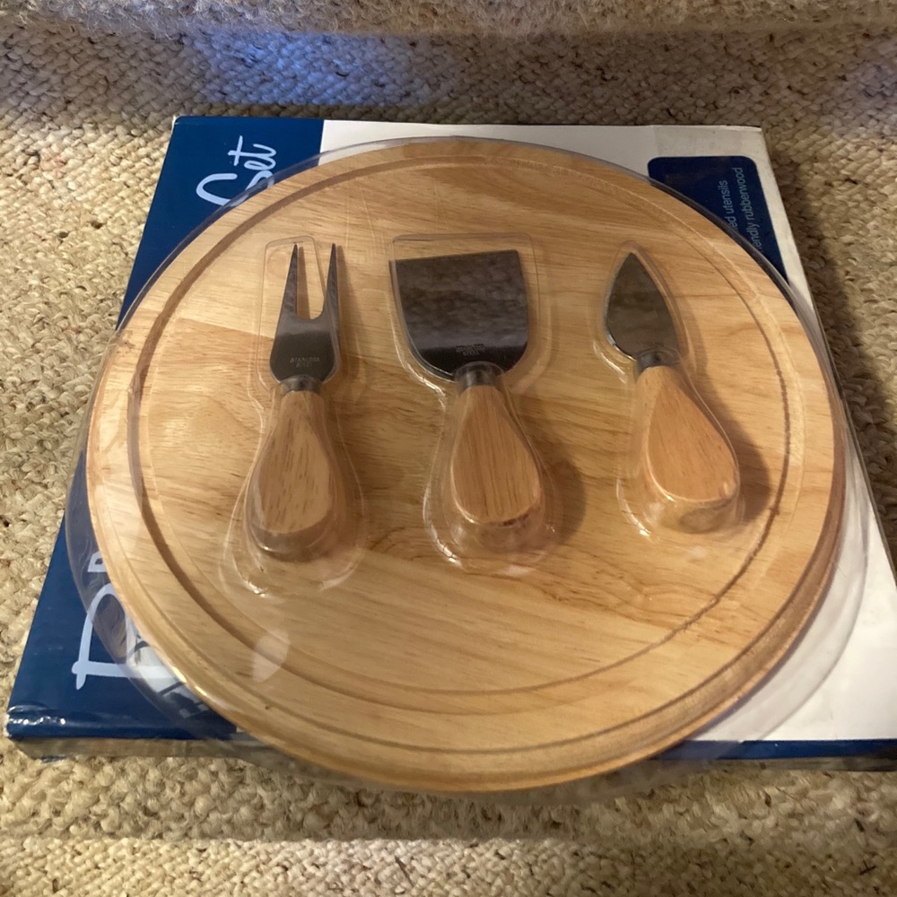 KitchenWorthy Rubberwood Board & Serving Set